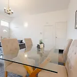 Oakenshaw Hideaway Nyaraló *