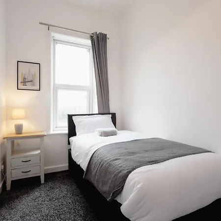 Oakenshaw Hideaway Oakenshaw (West Yorkshire)